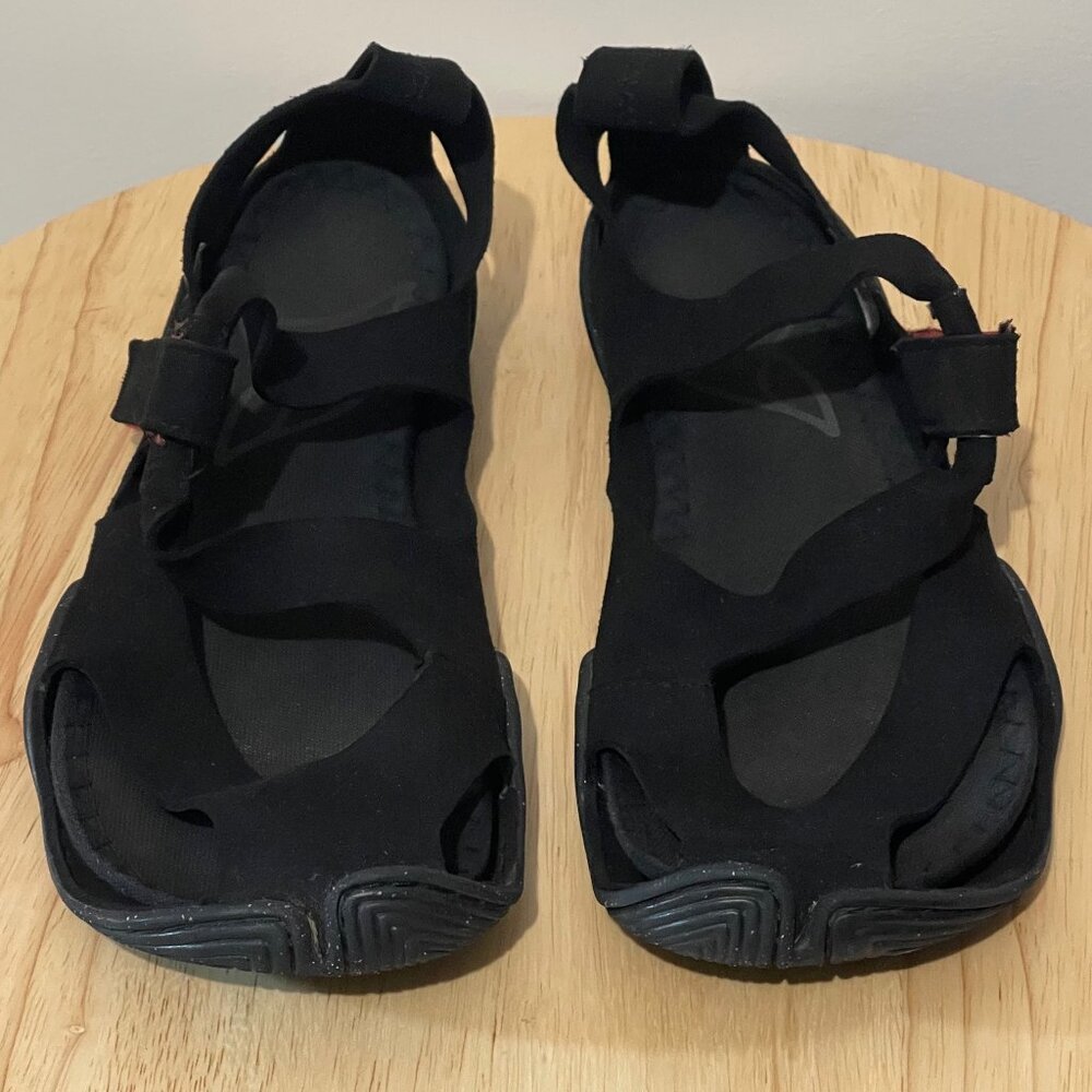 Wildling Feder Sandals Black US7.5/EU39